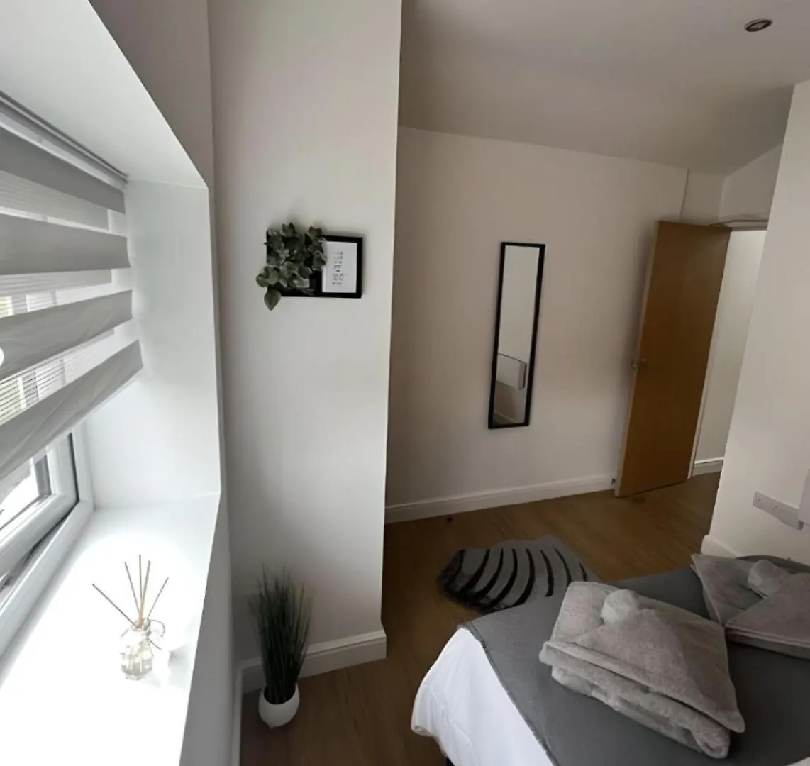 Apartment 2 Bed Apartment, Close To City Centre, Principality Stadium Cardiff